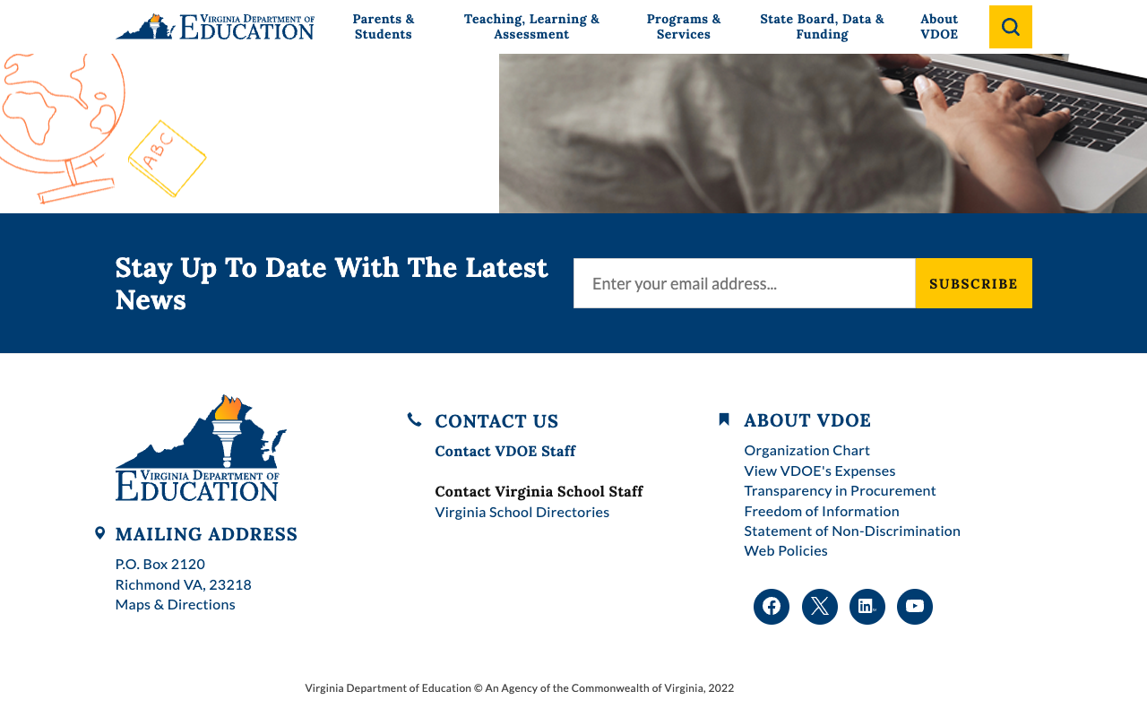 Screenshot: Footer showing outdated 2022 copyright